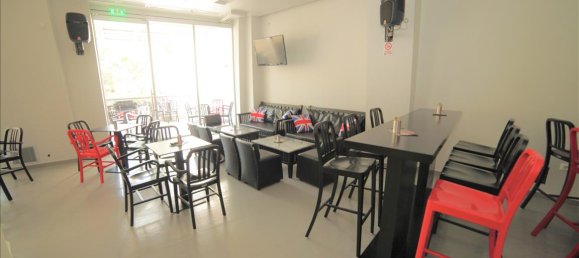 900m² Property in Thessaloniki, Greece No. 4673 11