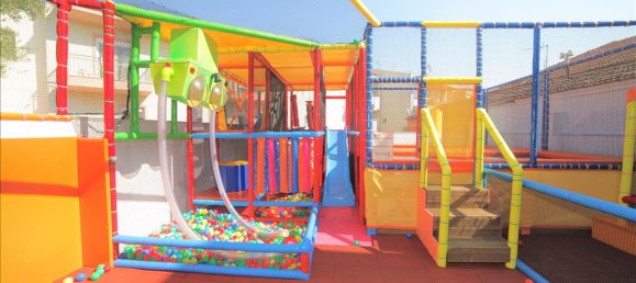 900m² Property in Thessaloniki, Greece No. 4673 26