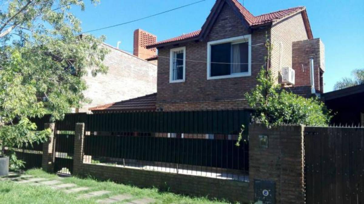 Дом с 4 спальнями в провинция Санта-Фе, Аргентина № 52843