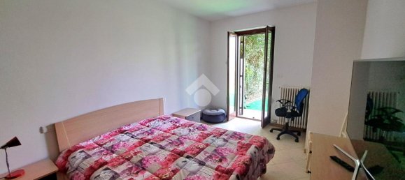 3 rooms Apartment in Valeggio sul Mincio, Italy No. 25248 4