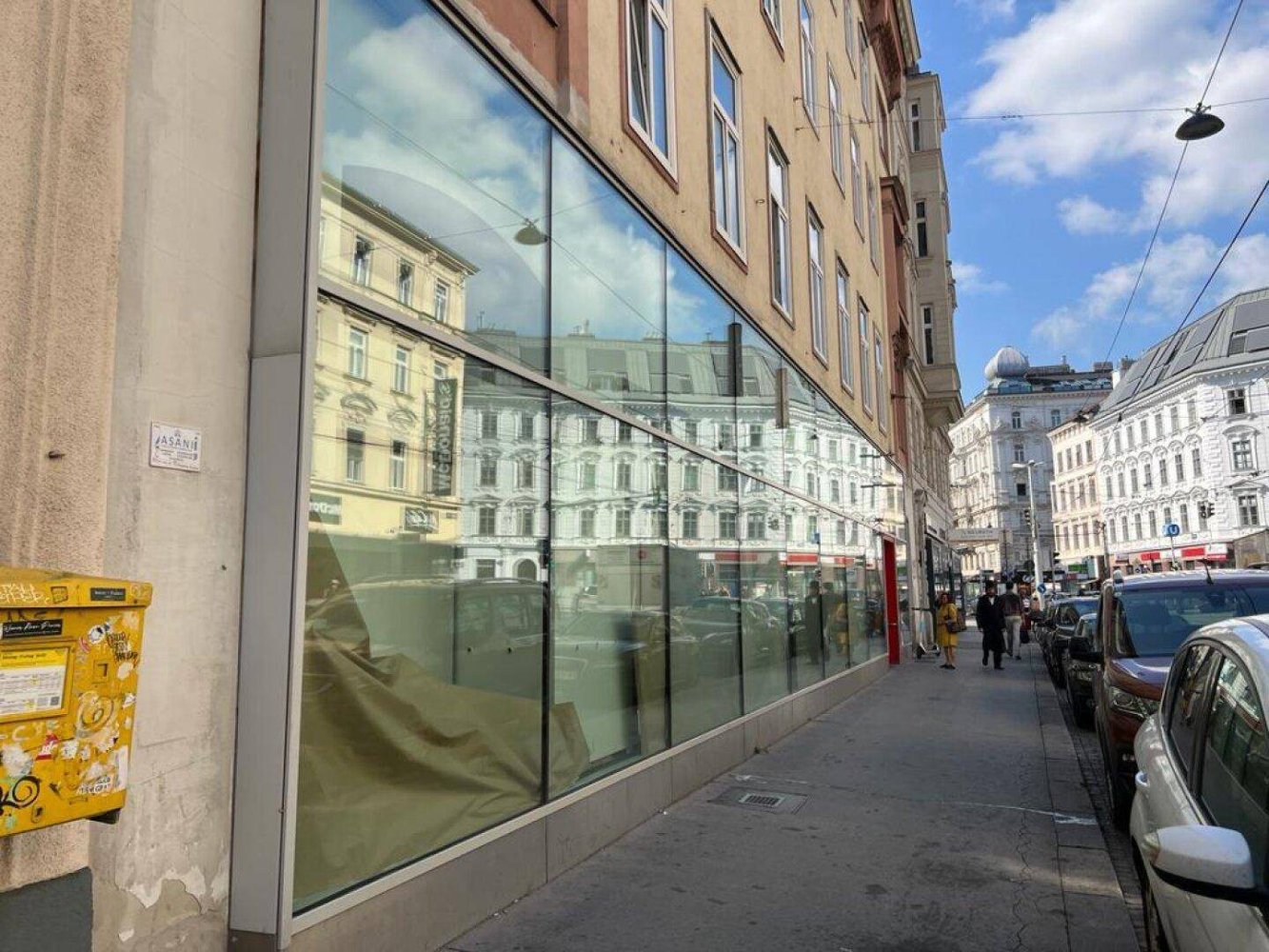 212m² Commercial property in Leopoldstadt, Austria No. 143728