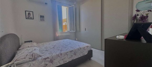 3 rooms Apartment in Savona, Italy No. 299533 13