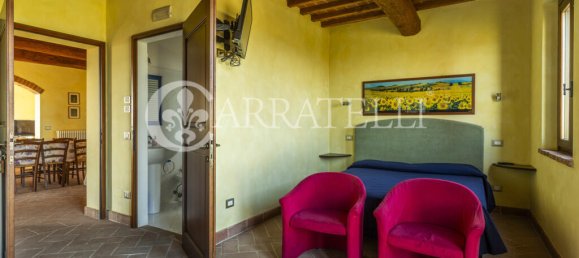 Дом с 5 спальнями в Кастильоне дель Лаго, Италия № 46311 34