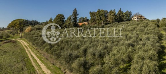 Дом с 5 спальнями в Кастильоне дель Лаго, Италия № 46311 14