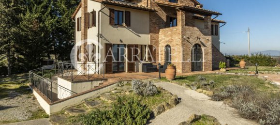 Дом с 5 спальнями в Кастильоне дель Лаго, Италия № 46311 10