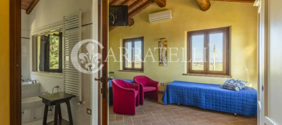 Дом с 5 спальнями в Кастильоне дель Лаго, Италия № 46311 30