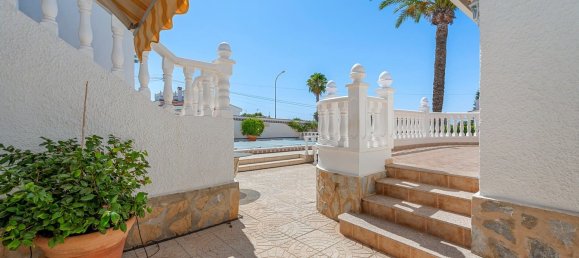 3 bedrooms House in Ciudad Quesada, Spain No. 177182 8