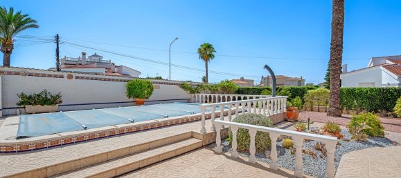 3 bedrooms House in Ciudad Quesada, Spain No. 177182 7