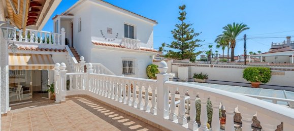 3 bedrooms House in Ciudad Quesada, Spain No. 177182 2