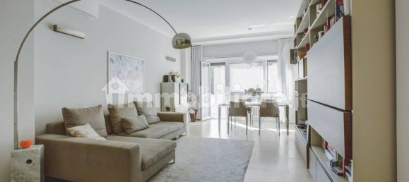 2 Schlafzimmer Wohnung in Rome, Italy, Nr. 274824 4