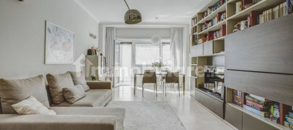 2 Schlafzimmer Wohnung in Rome, Italy, Nr. 274824 8