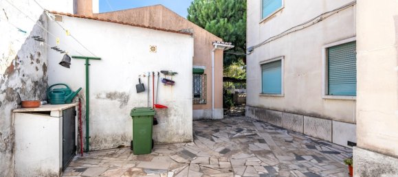 250m² Land in Lisbon, Portugal No. 125253 42