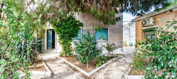 250m² Land in Lisbon, Portugal No. 125253 14