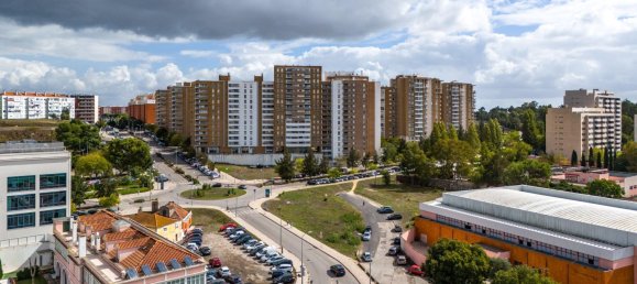 250m² Land in Lisbon, Portugal No. 125253 9