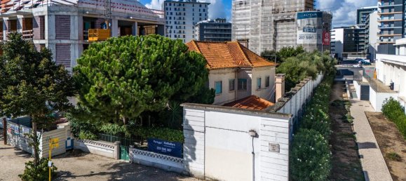 250m² Land in Lisbon, Portugal No. 125253 16