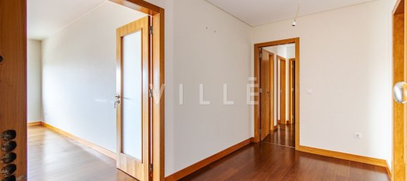 4 bedrooms Apartment in Aveiro, Portugal No. 137950 2