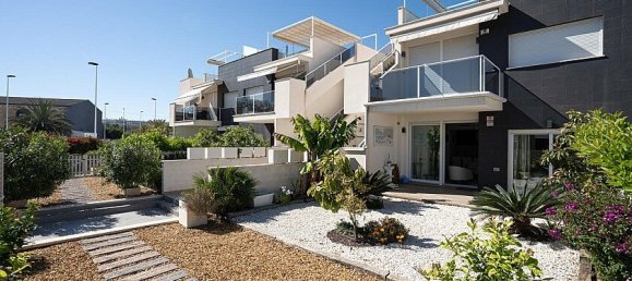 3 bedrooms Bungalow in Torrevieja, Spain No. 14287 4