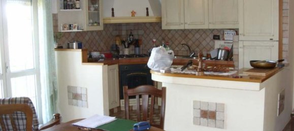 6 bedrooms Apartment in Rogliano, Italy No. 311612 11