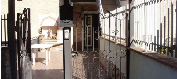 6 bedrooms Apartment in Rogliano, Italy No. 311612 7