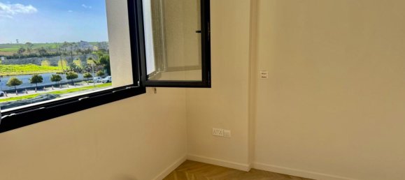 Квартира с 3 спальнями в Ларнака, Кипр № 25917 5