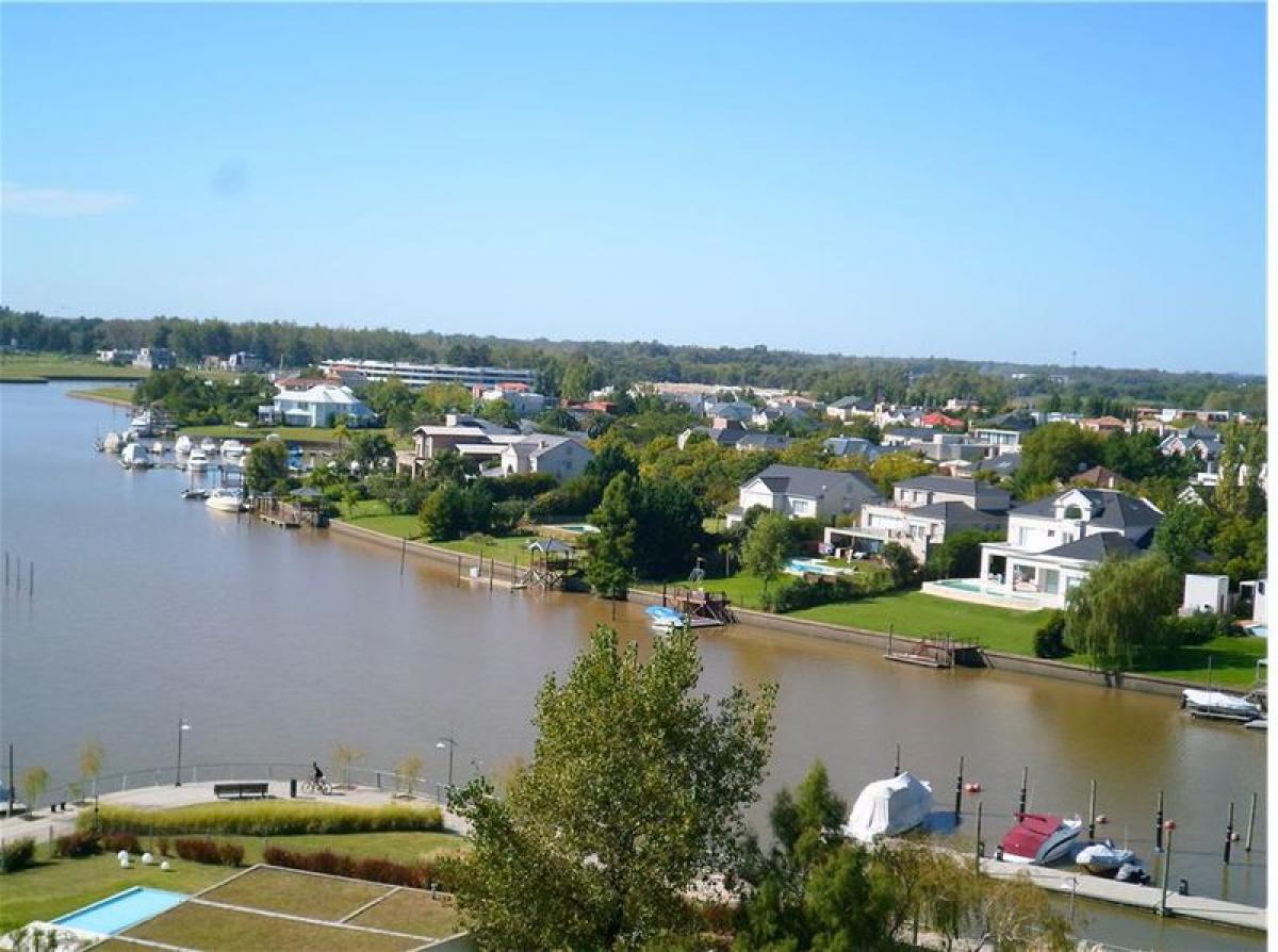 Studio in Tigre, Argentina No. 52315