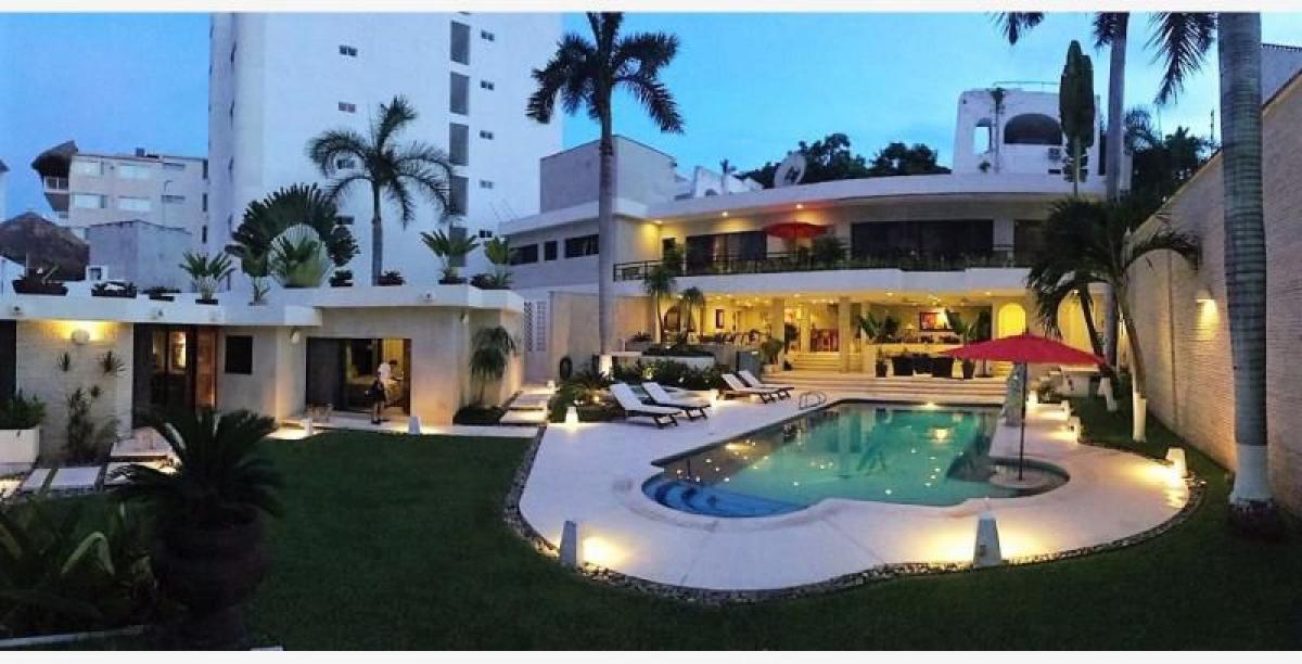 Casa de 7 dormitorios en Guerrero, Mexico No. 173545