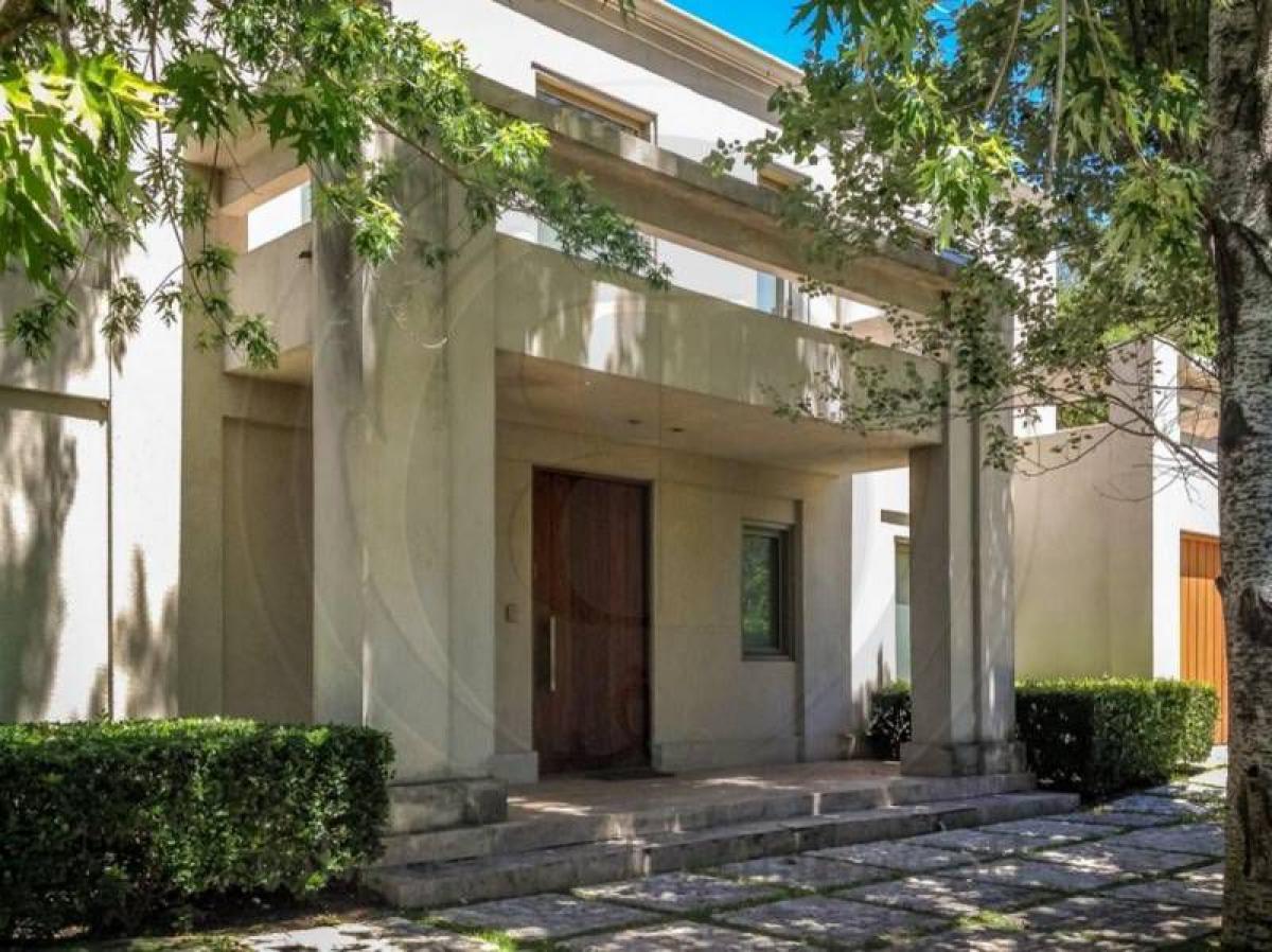 Дом с 3 спальнями в Пилар, Аргентина № 77639