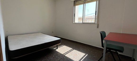 3 bedrooms Apartment in Castellon de la Plana, Spain No. 135721 11