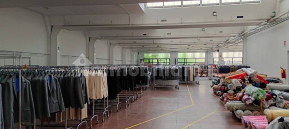 1-Zimmer Lagerhaus in Turin, Italy, Nr. 350256 6