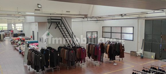 1-Zimmer Lagerhaus in Turin, Italy, Nr. 350256 11