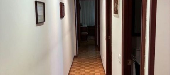 3 bedrooms Apartment in Oviedo, Spain No. 136247 17