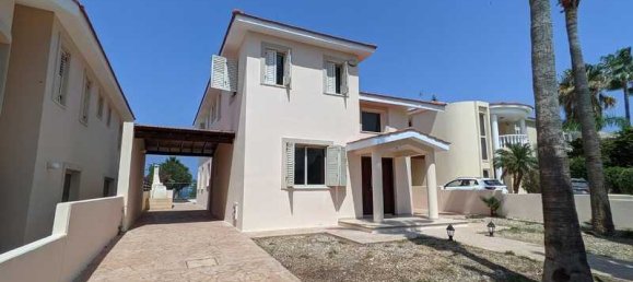 5 bedrooms Commercial property in Protaras, Cyprus No. 19032 3