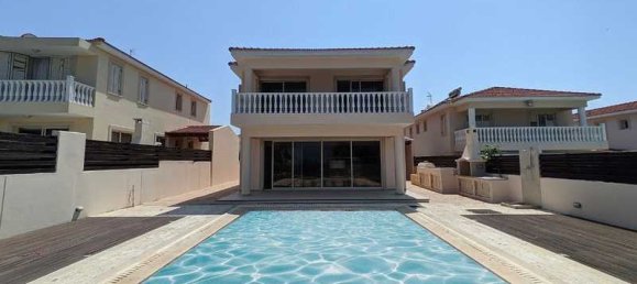 5 bedrooms Commercial property in Protaras, Cyprus No. 19032 2