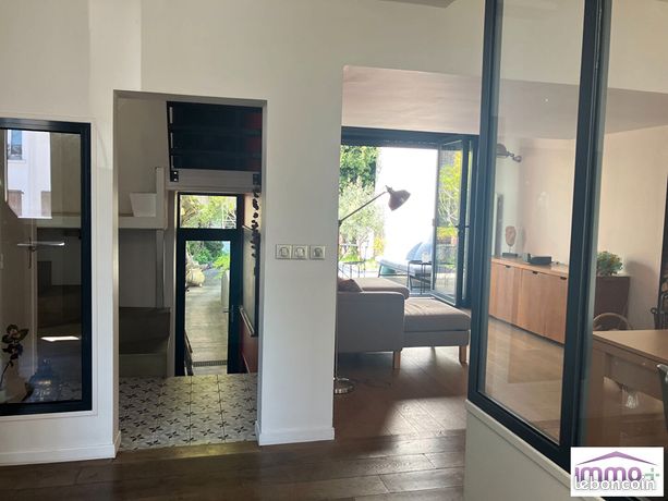 4 bedrooms House in Pantin, France No. 354883