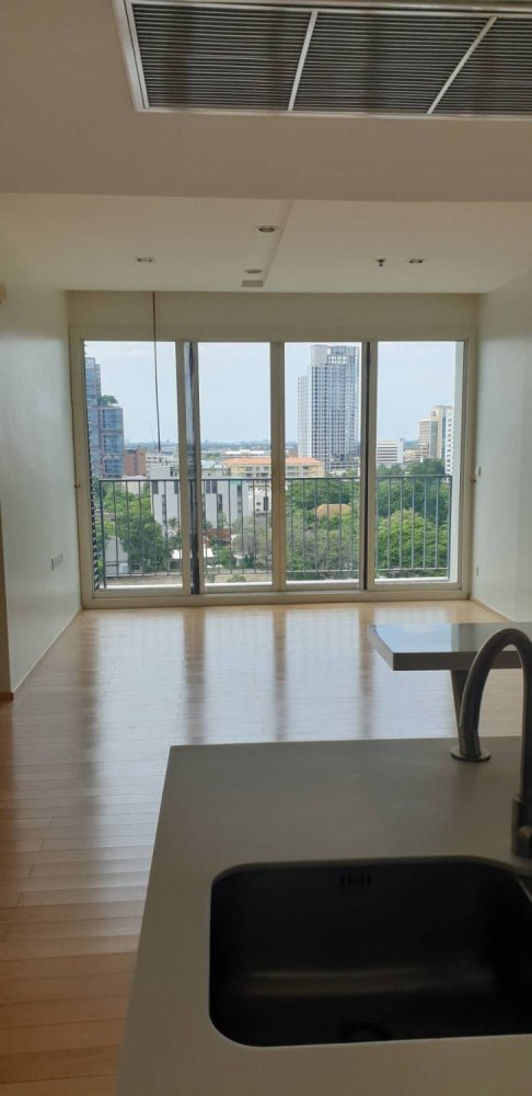 Apartamento com 3 quartos em condomínio em Khlong Toei, Thailand N.º 75648