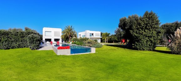 8 bedrooms Villa in Monopoli, Italy No. 58702 2