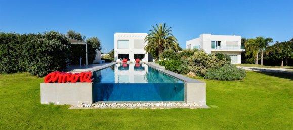 8 bedrooms Villa in Monopoli, Italy No. 58702 3