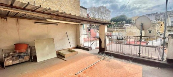 Apartamento de 2 dormitorios en Naples, Italy No. 9333 18