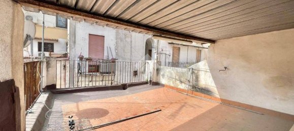 Apartamento de 2 dormitorios en Naples, Italy No. 9333 20