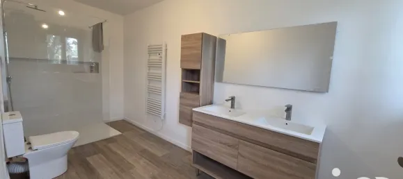 3 bedrooms House in Seine-et-Marne, France No. 321626 5