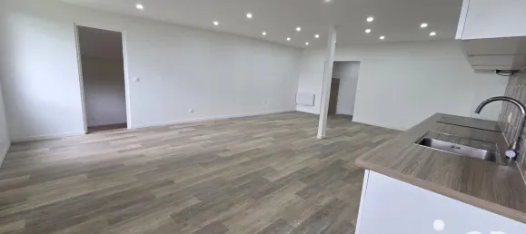 3 bedrooms House in Seine-et-Marne, France No. 321626 3