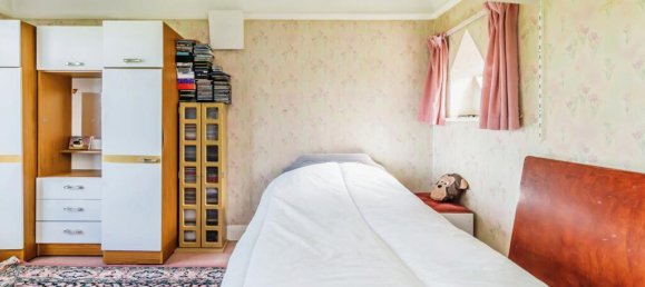 4 bedrooms House in South Croydon, United Kingdom No. 8102 24