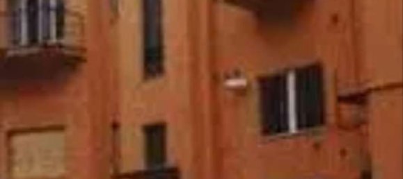 2-salle Appartement à Carnate, Italy No. 6980 3