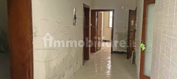 3 bedrooms Apartment in Ferrara, Italy No. 340709 7
