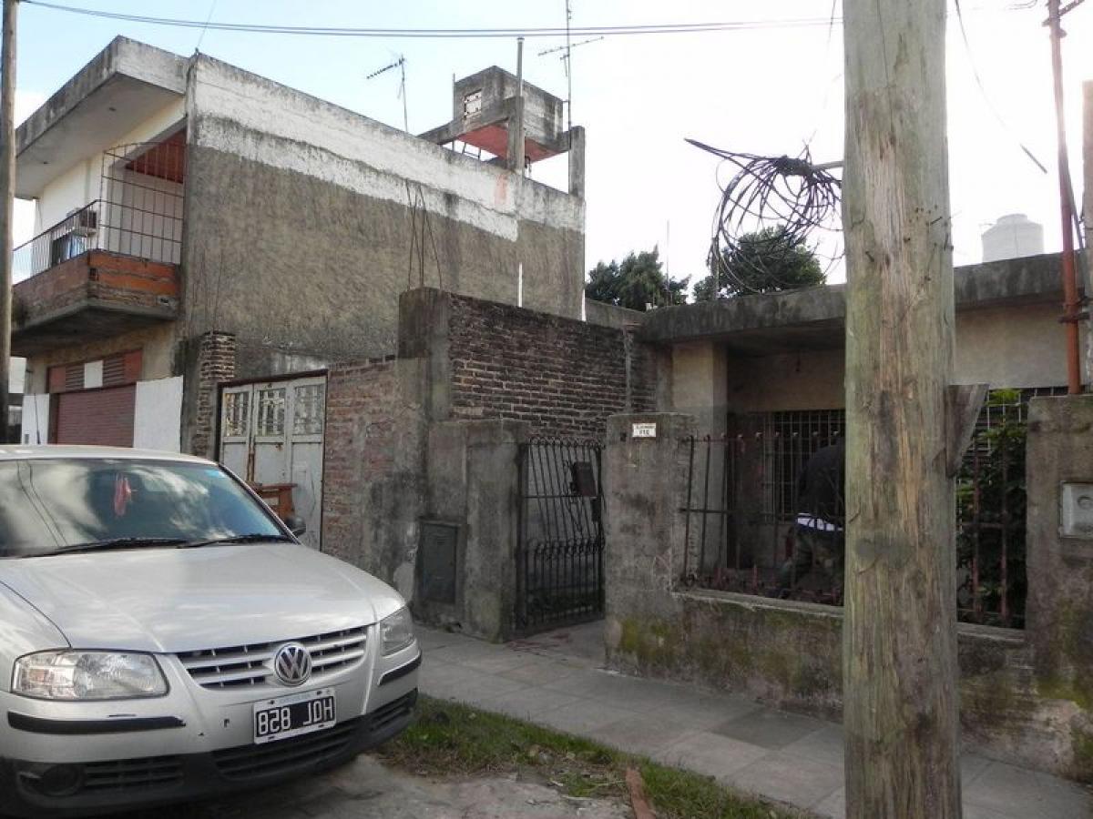 Studio in Bermudez, Argentina No. 62484