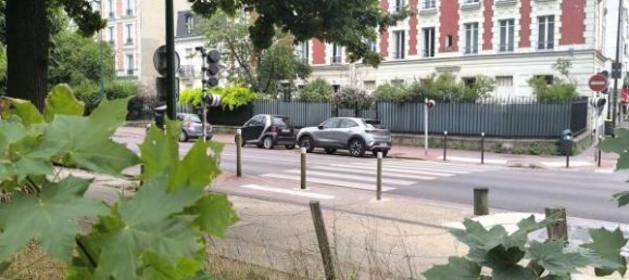 Estudio en Charenton-le-Pont, France No. 298962 11