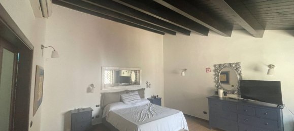 4 bedrooms Villa in Syracuse, Italy No. 331863 11