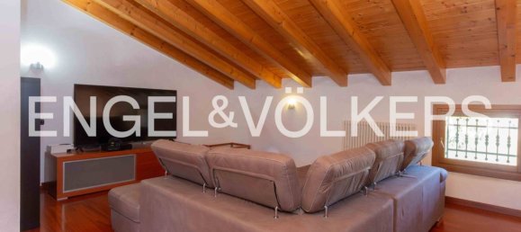 6 bedrooms Villa in Noventa Padovana, Italy No. 102912 4