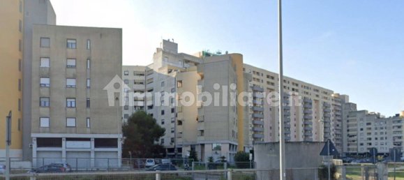 3 bedrooms Apartment in Taranto, Italy No. 196860 2
