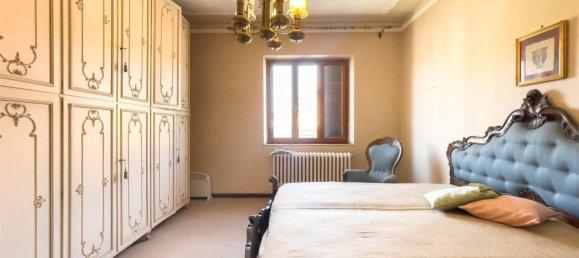 6-Zimmer Wohnung in Sarzana, Italy, Nr. 36006 52
